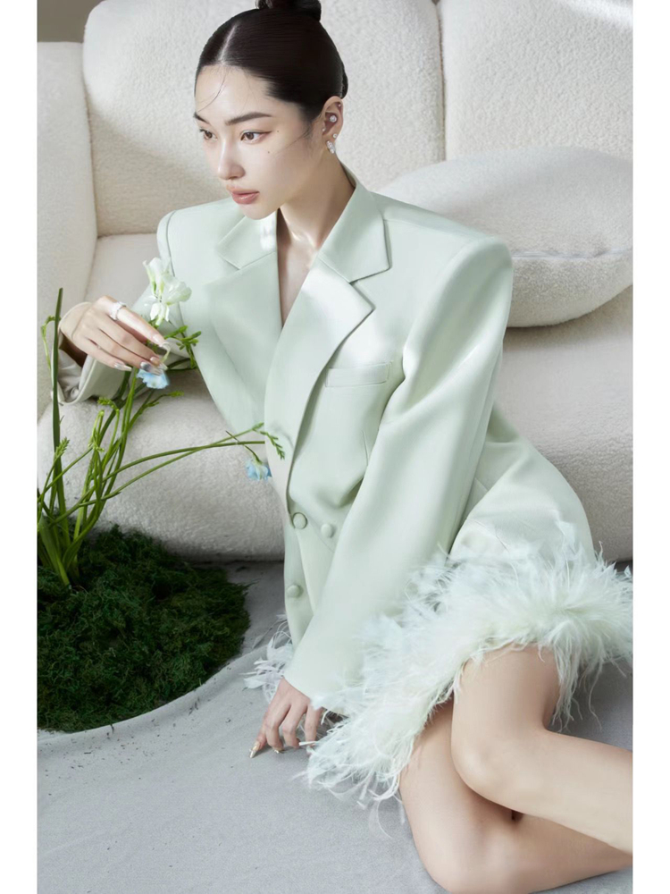 Green Ostrich Feather Suit 202 - Ethnic Fashion Images incelemesi ve fiyatı